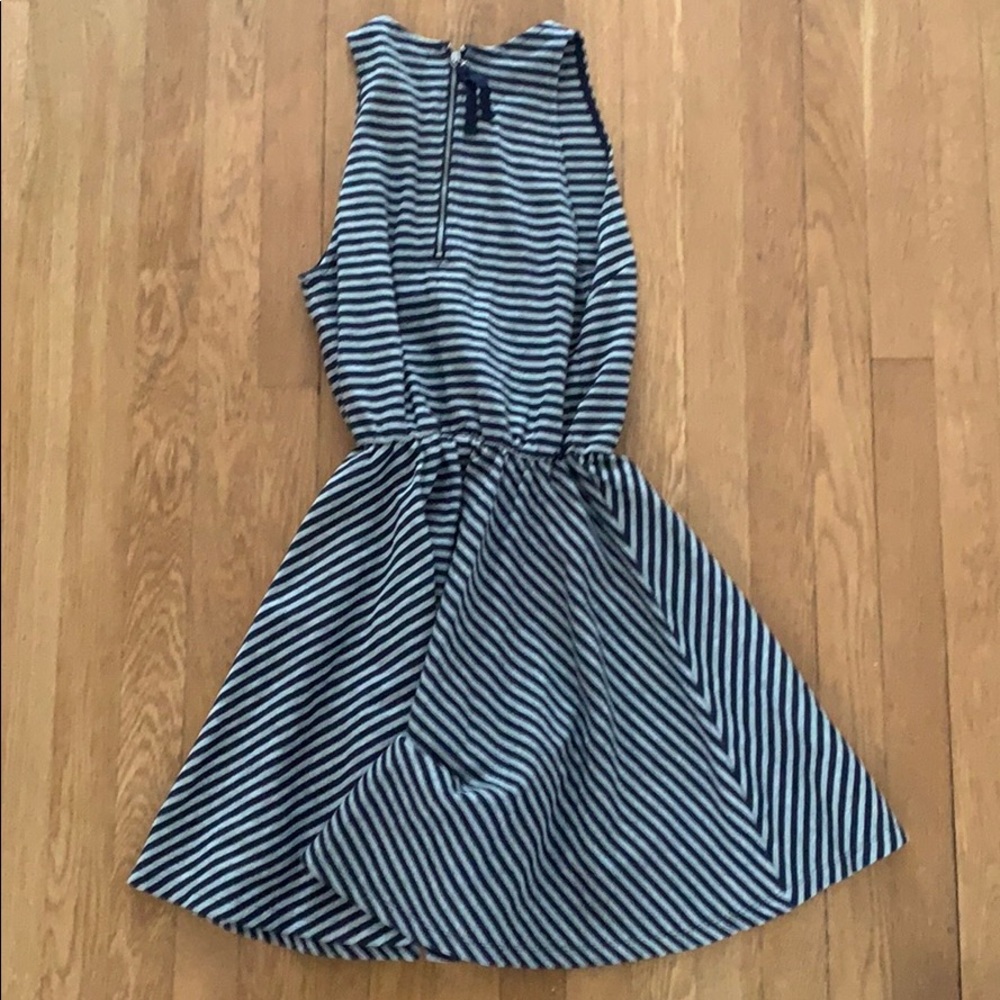 Gap Women’s Striped Dress - Picture 3 of 3